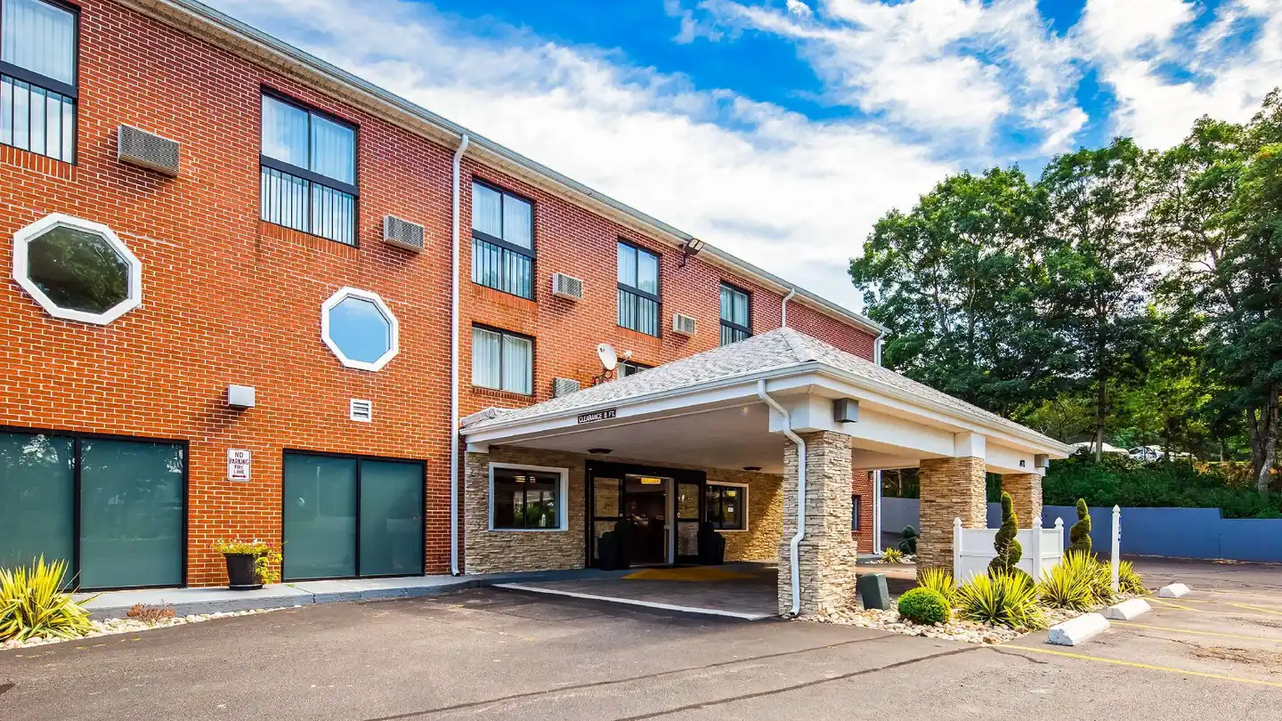 Best Western Cape Cod Hotel Aussenansicht