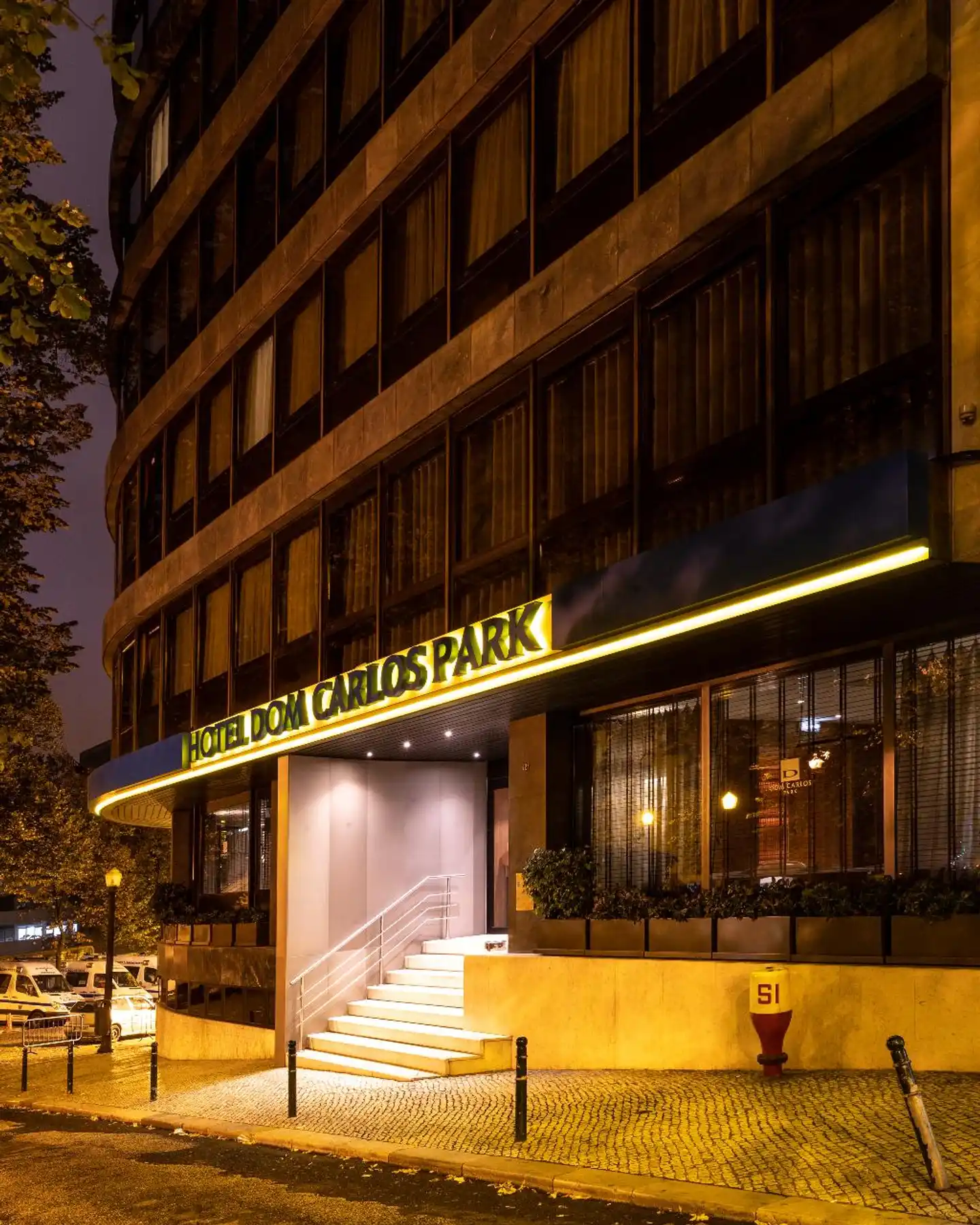 Dom Carlos Park Aussenansicht