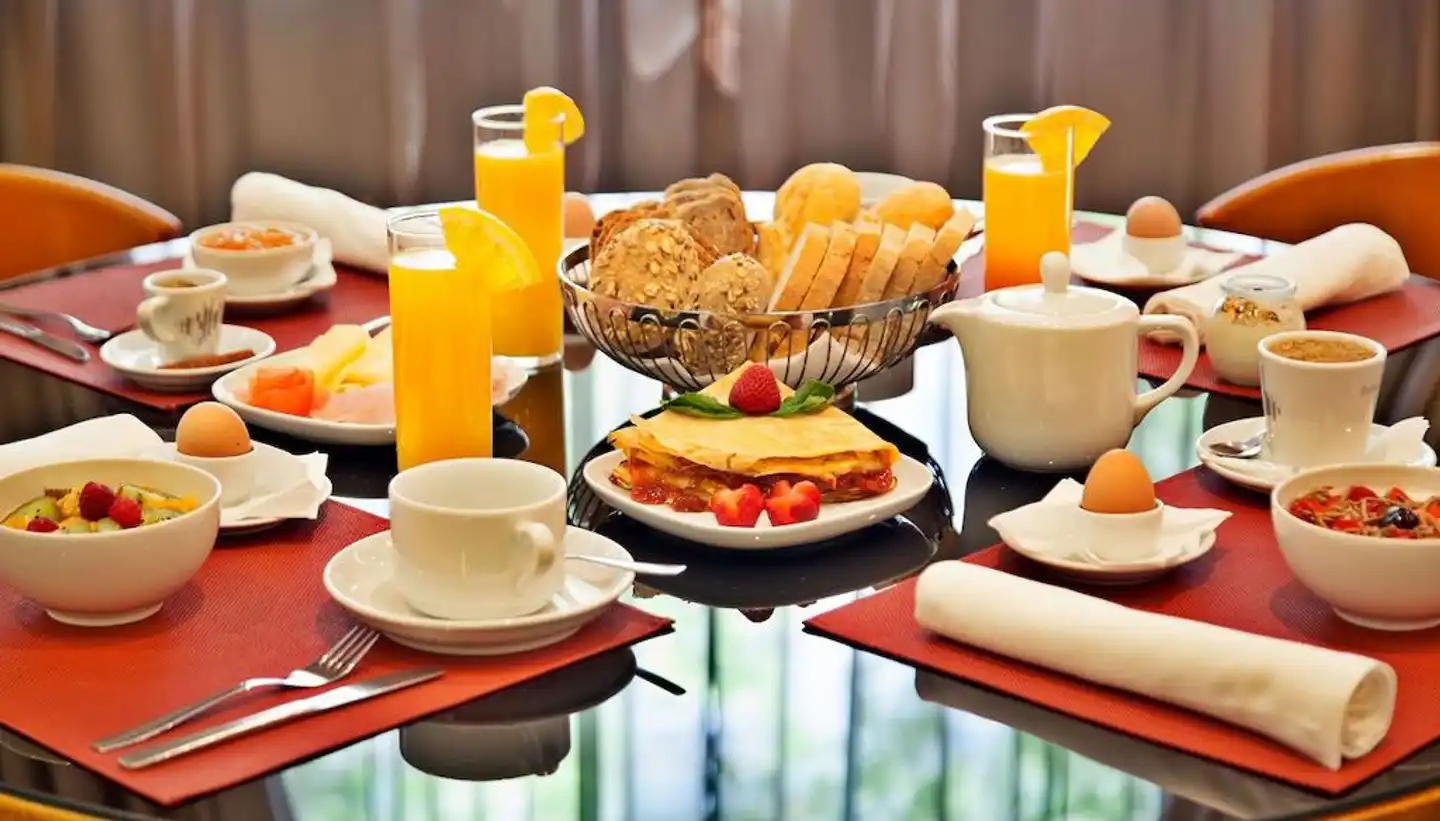SANA Reno Hotel Restaurant