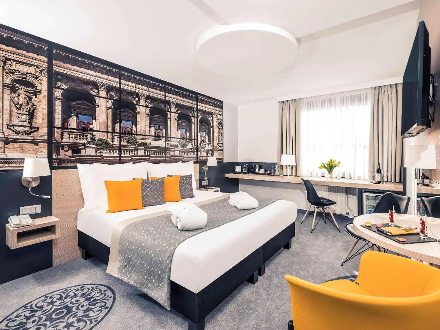 Mercure Budapest City Center Hotel Lobby