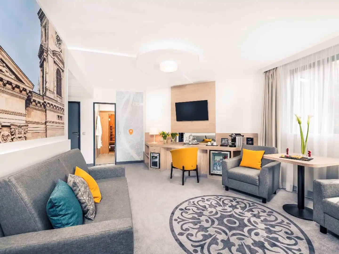 Mercure Budapest City Center Hotel Lobby