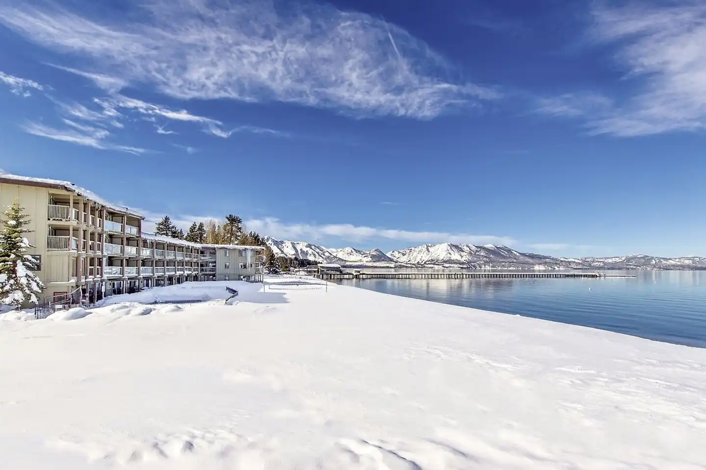 Tahoe Lake Shore Lodge & Spa Strand