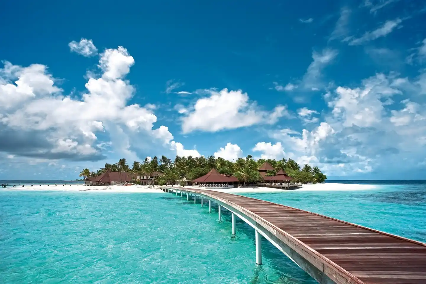 Diamonds Thudufushi Pool