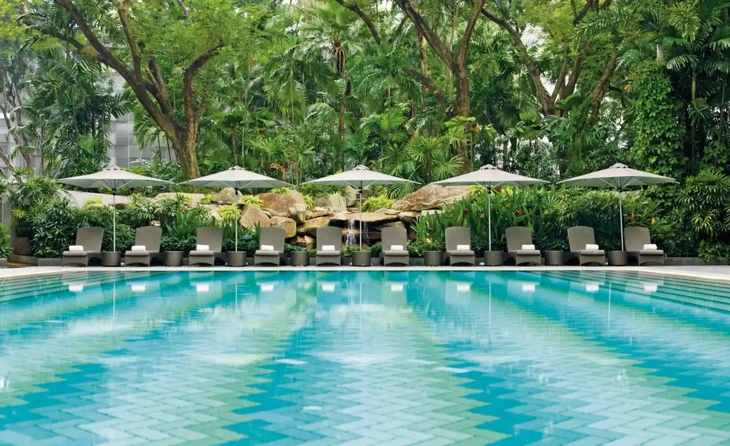 The Ritz-Carlton, Millenia Singapore Pool