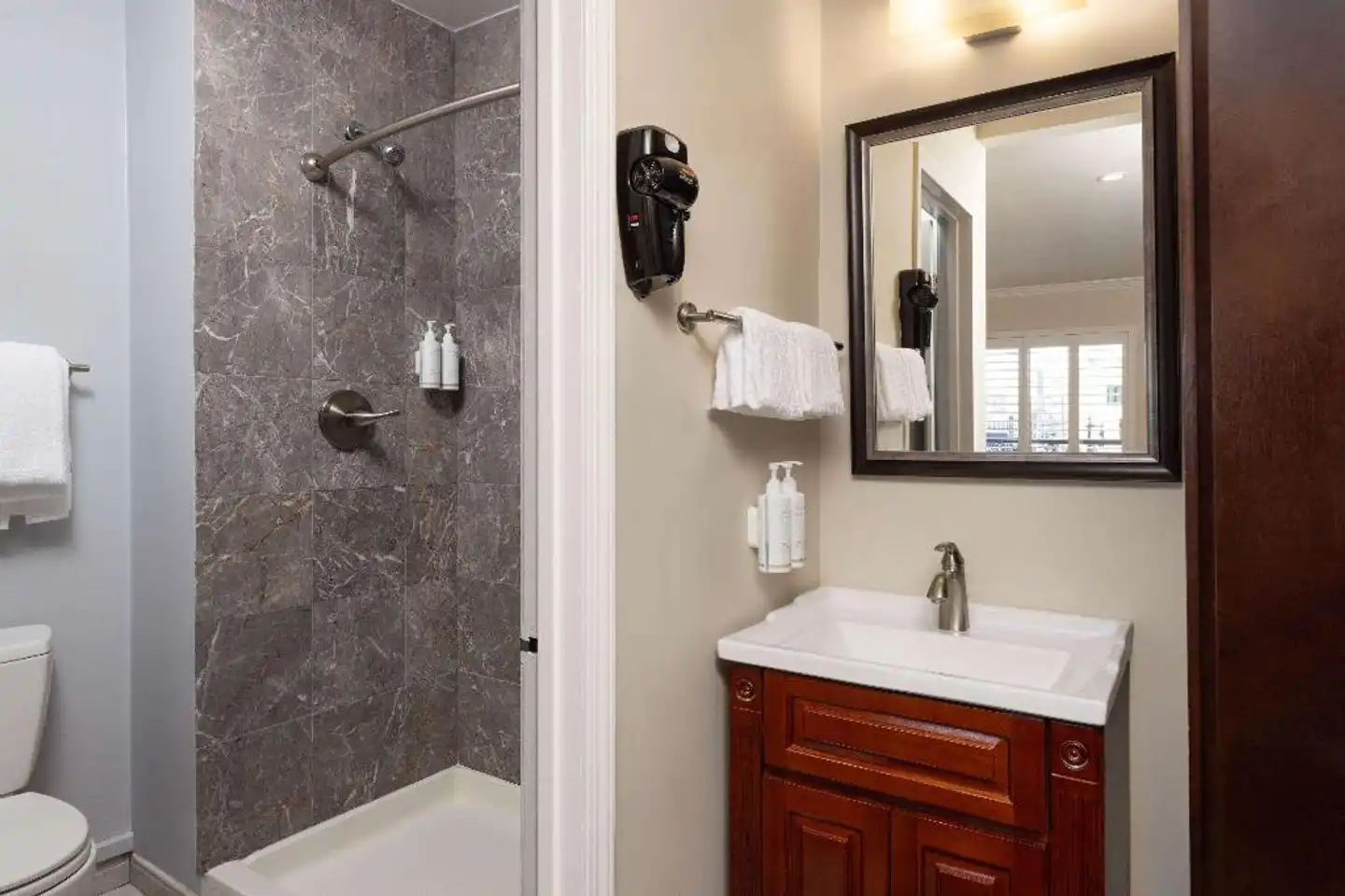 Travelodge by Wyndham by Fisherman's Wharf Badezimmer