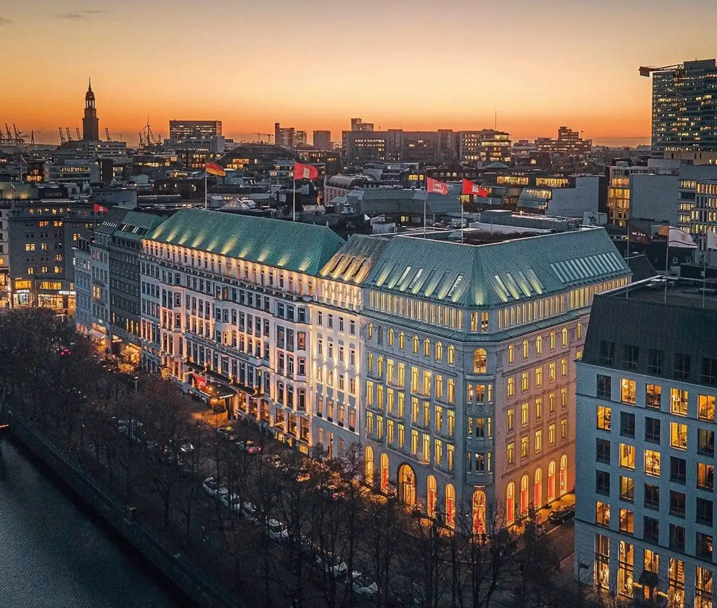 Hotel Vier Jahreszeiten Aussenansicht