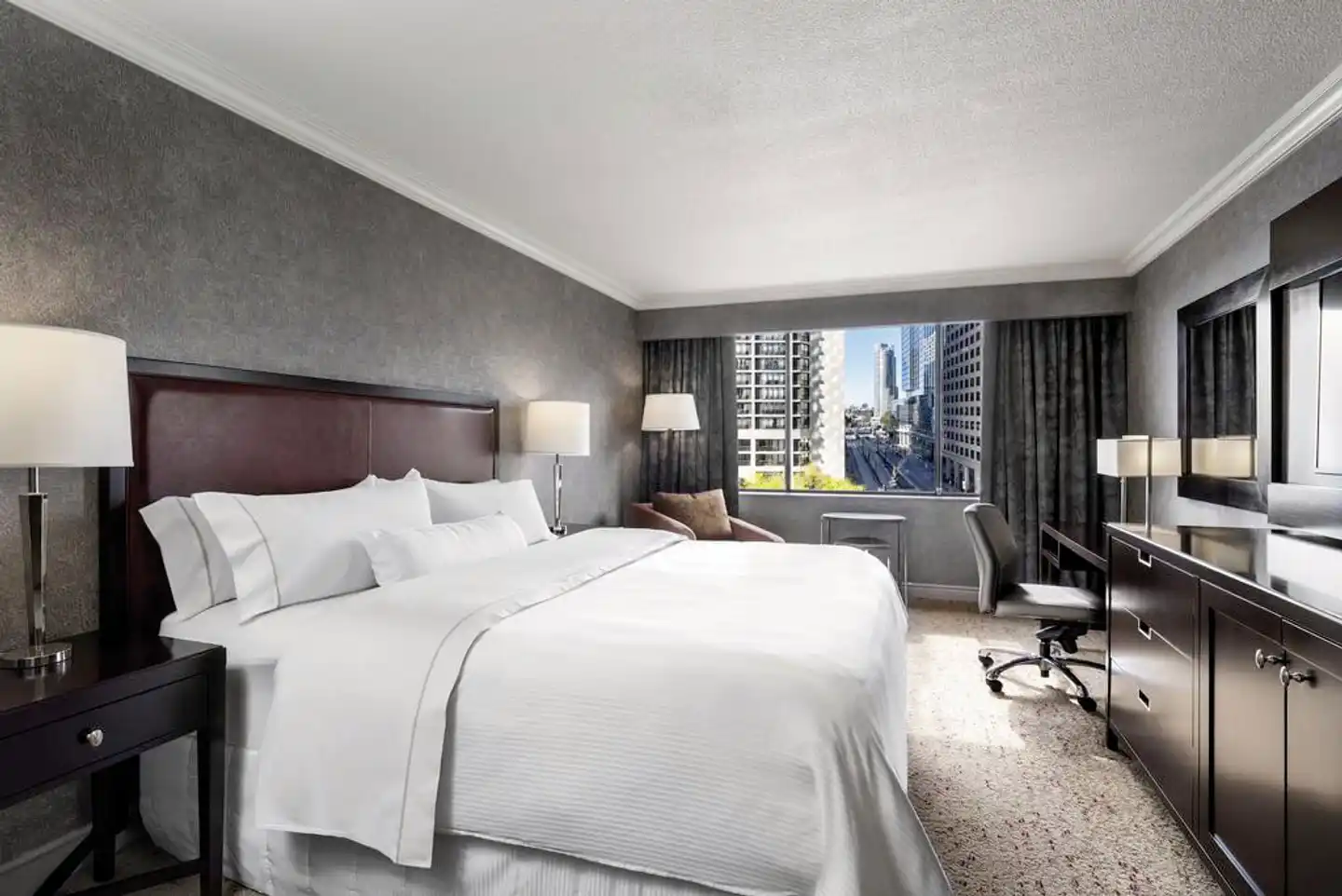 Westin Harbour Castle Hotel Wohnbeispiel