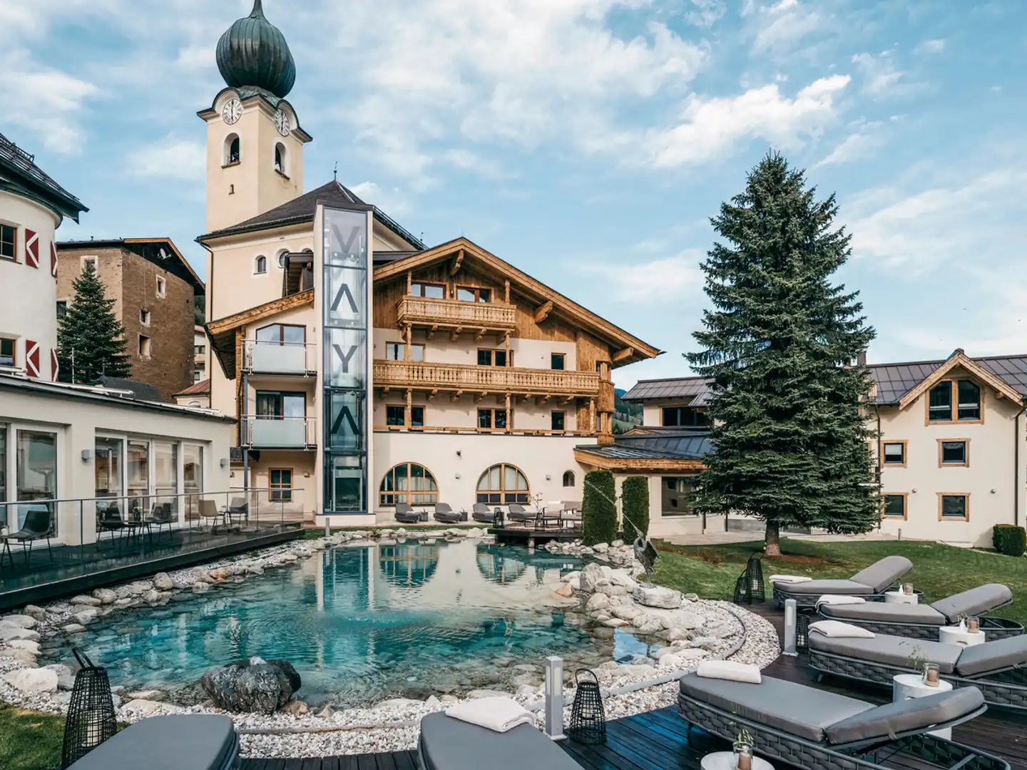 VAYA Post Saalbach Pool