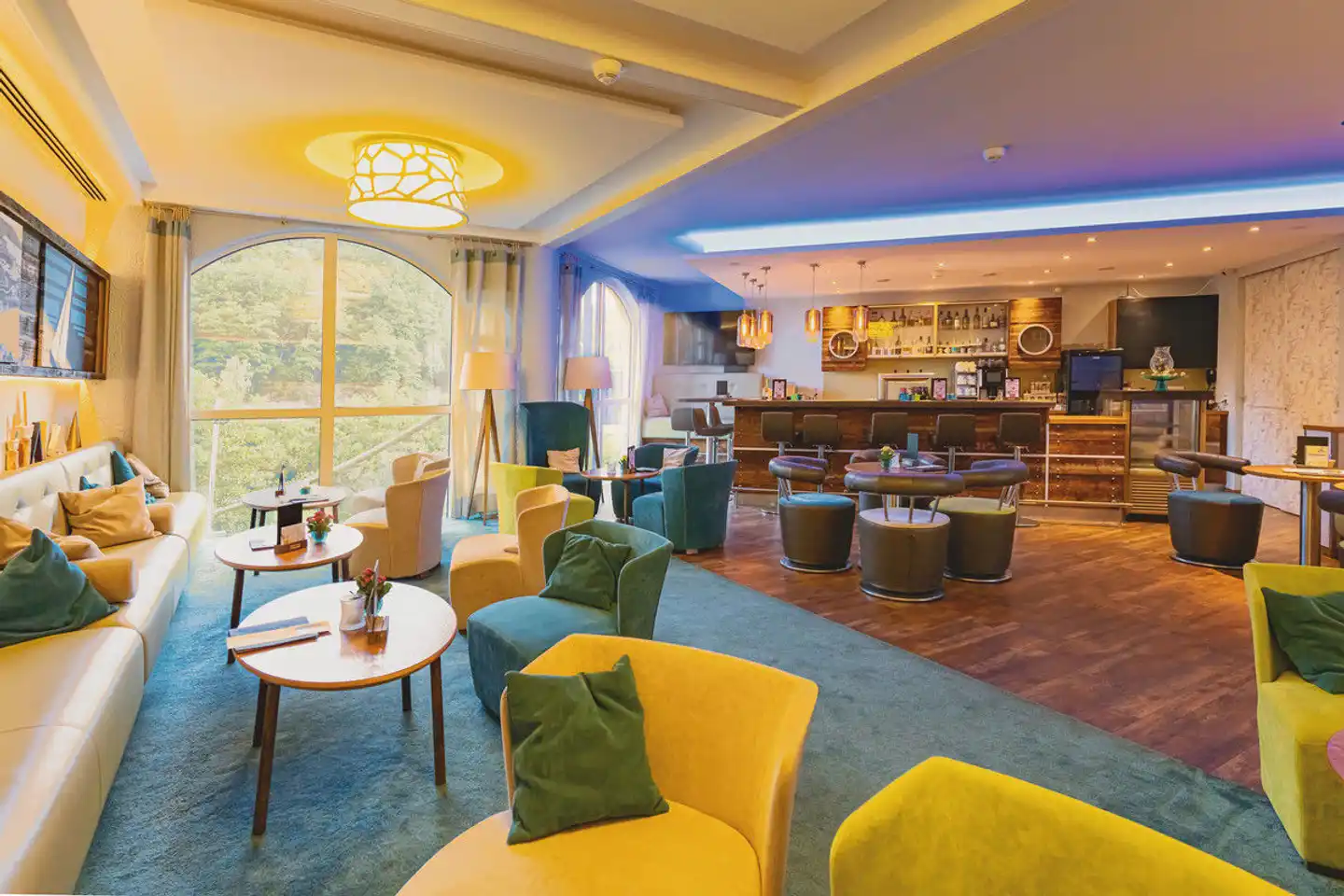 Göbel's Seehotel Diemelsee Bar