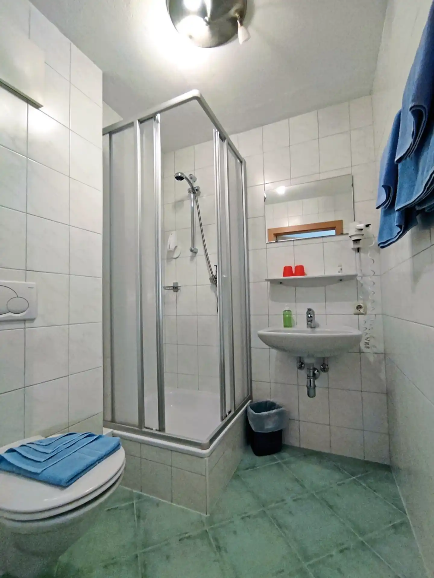 Hotel Wasserfall Badezimmer