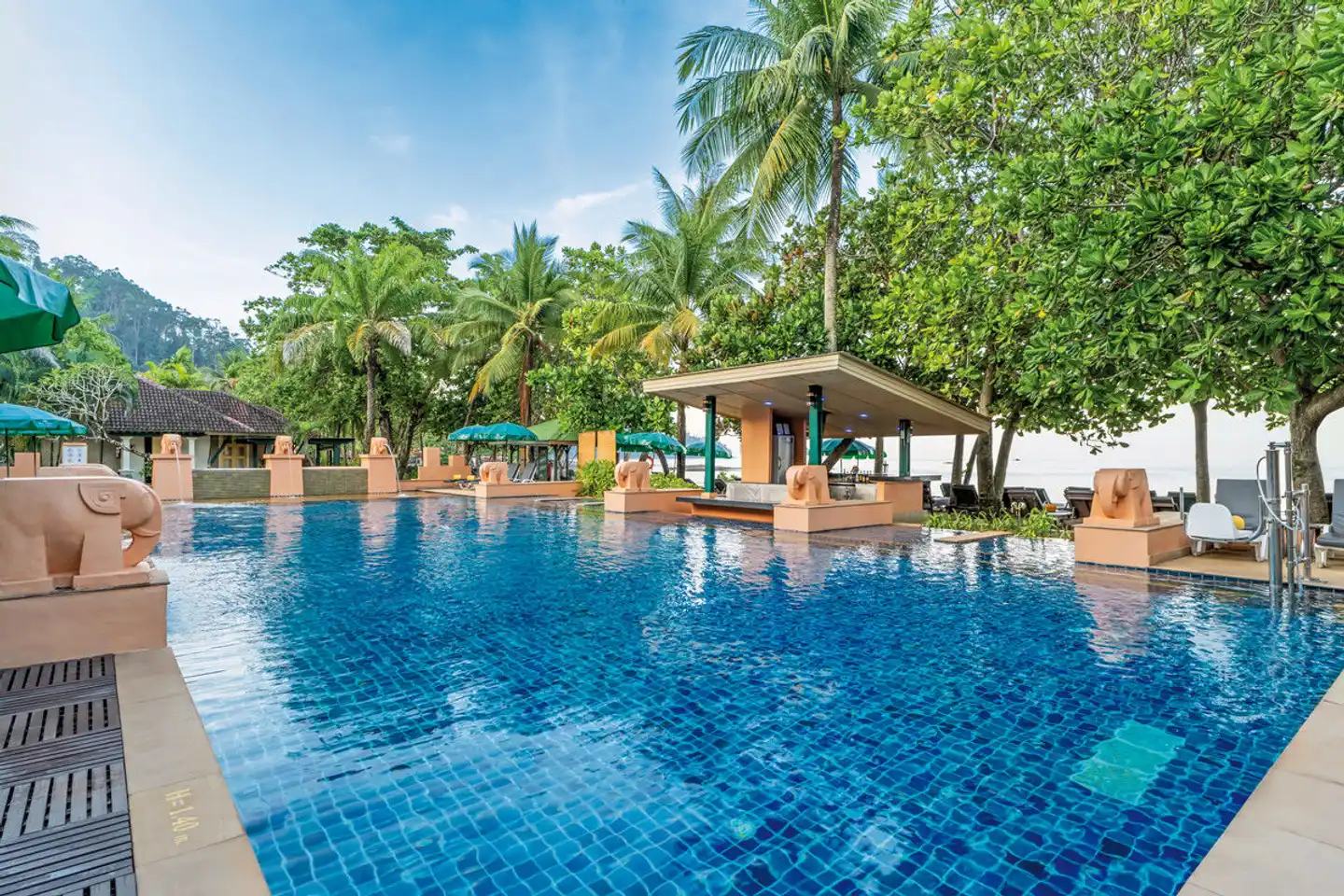 Baan Khaolak Beach Resort Pool