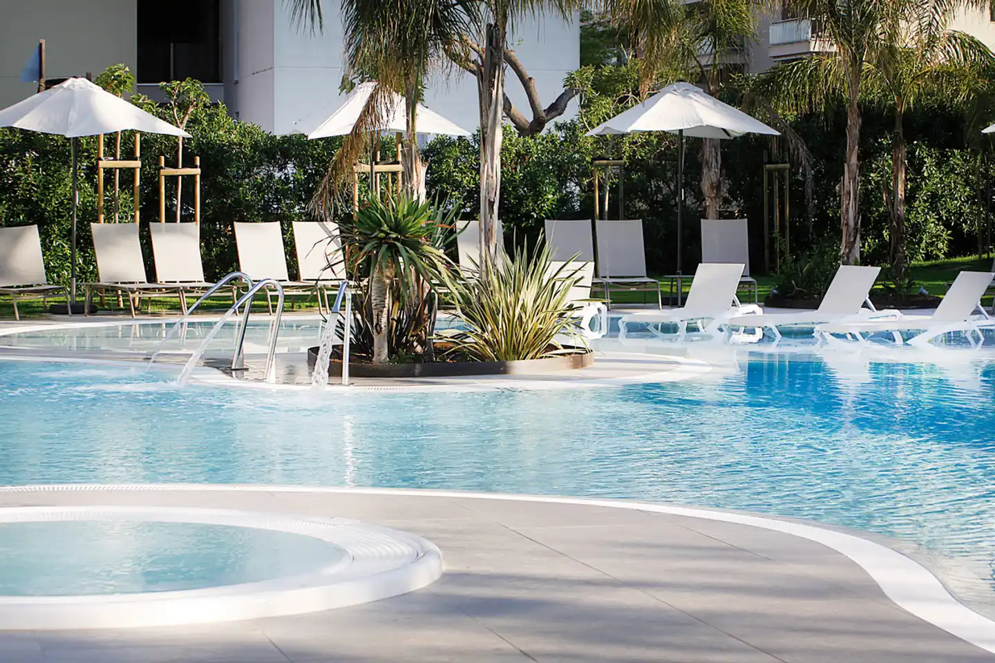 BG Caballero Pool