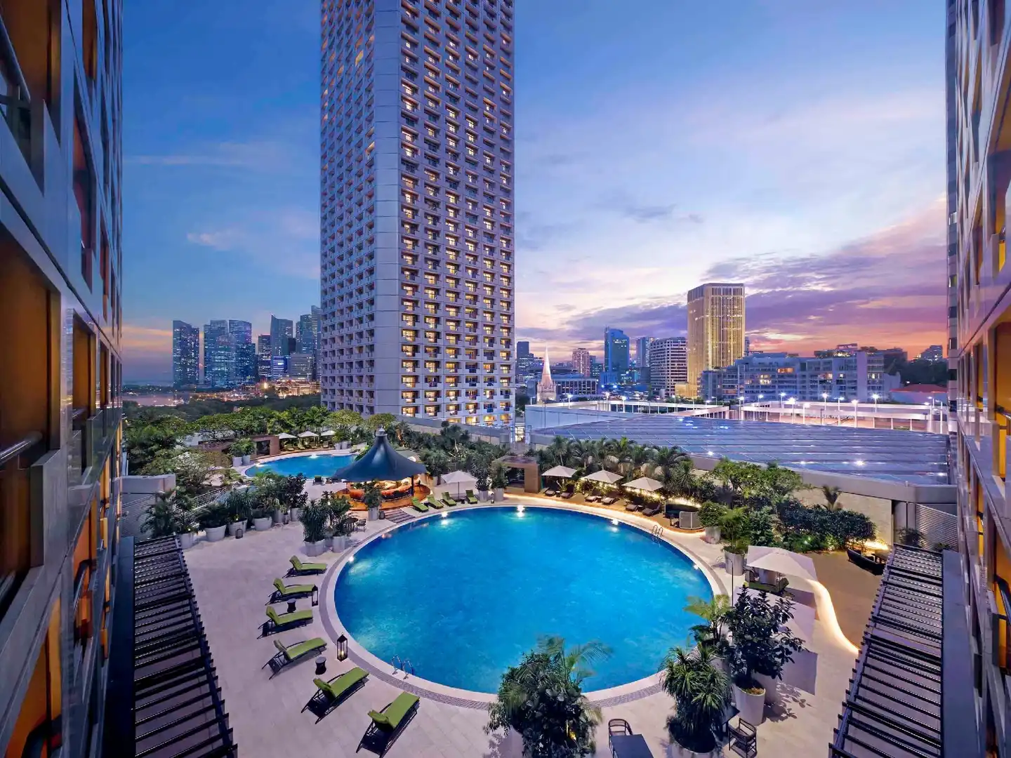 Fairmont Singapore Pool