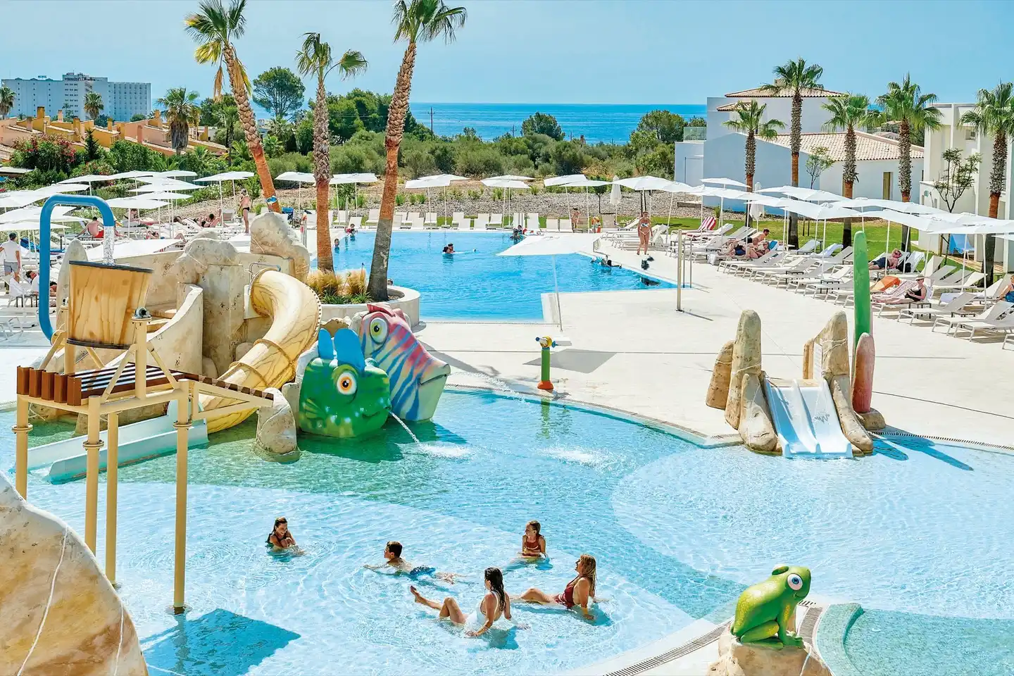 Iberostar Waves Cala Domingos POOL