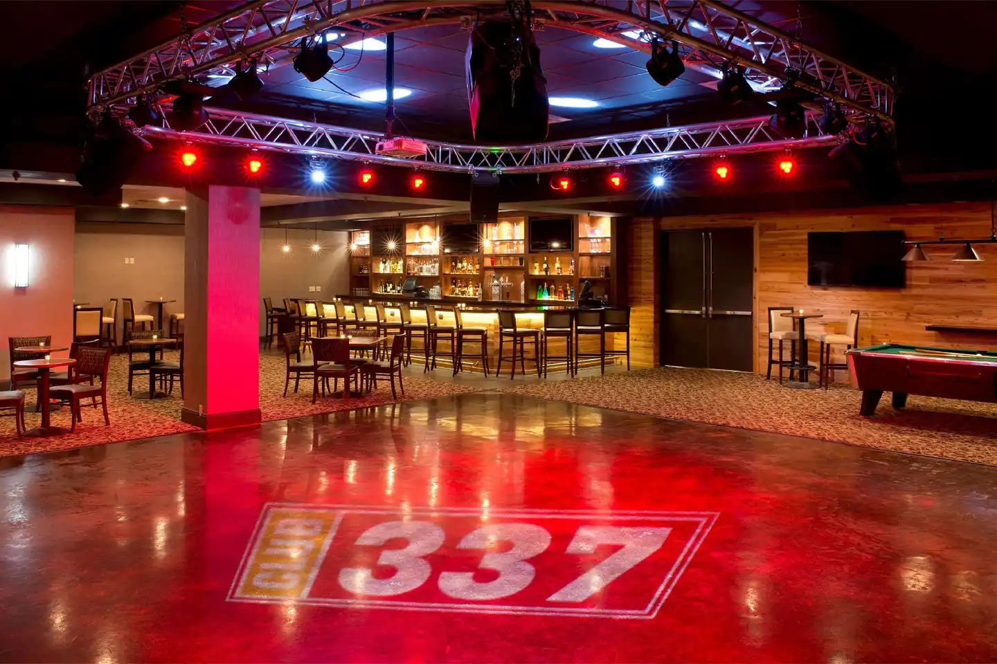 DoubleTree by Hilton Hotel Lafayette Bar
