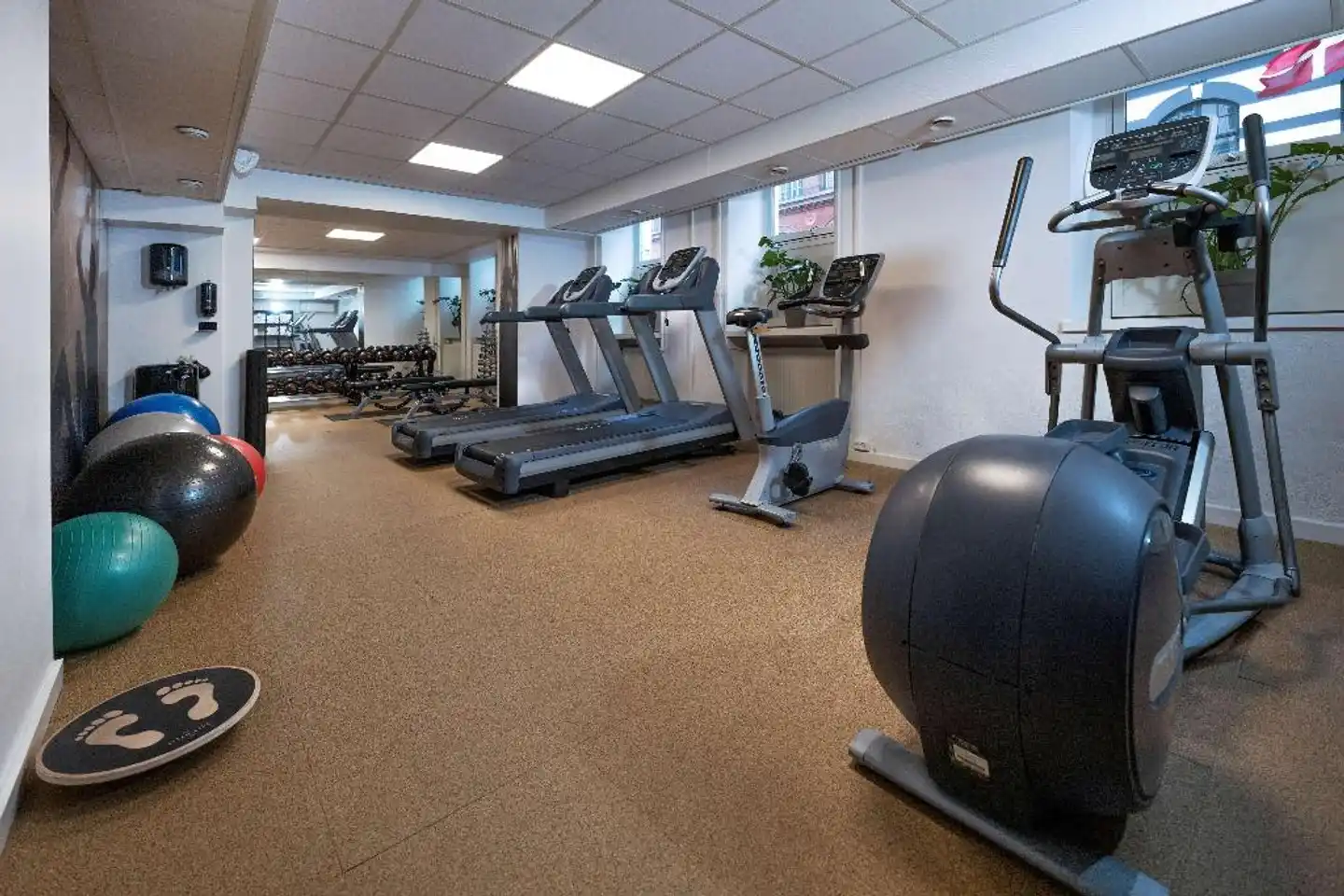 Hotel Mayfair Sport und Entertainment