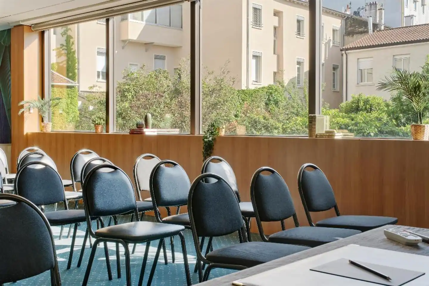 Chromatics Hotel Terrasse