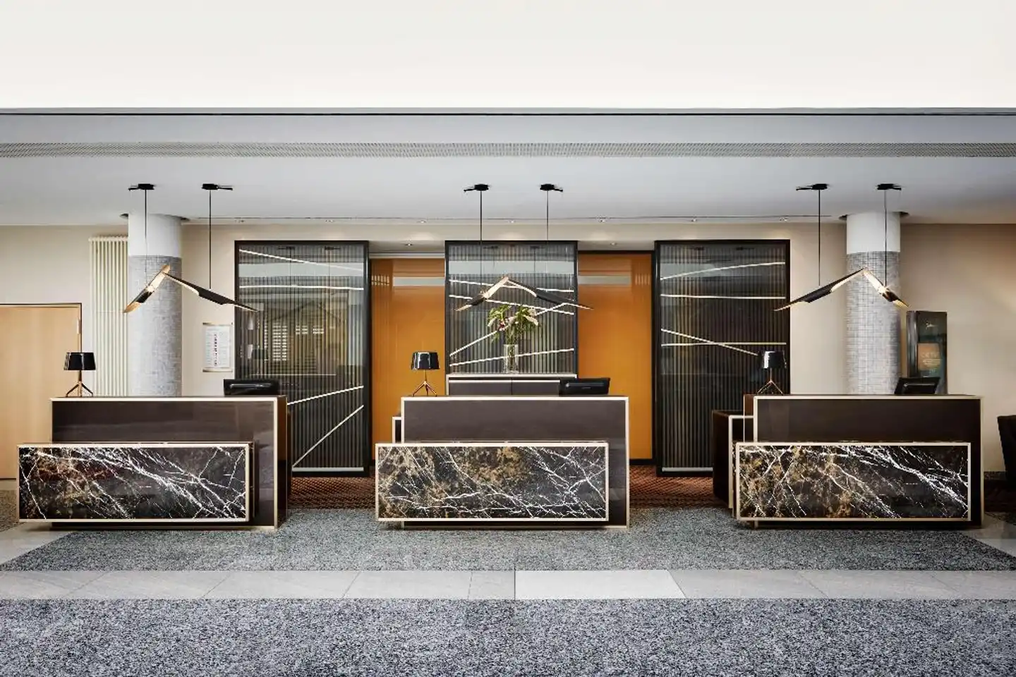 Radisson Blu Hotel, Hannover Lobby
