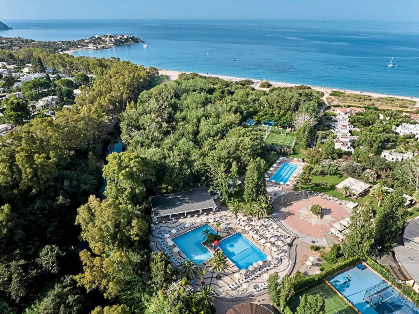 Calaserena Resort Aussenansicht