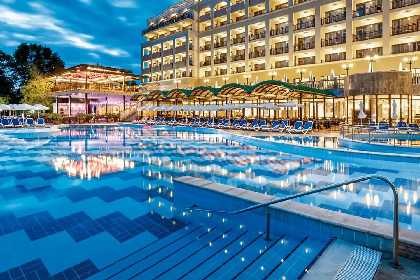 Sol Nessebar Resort Pool