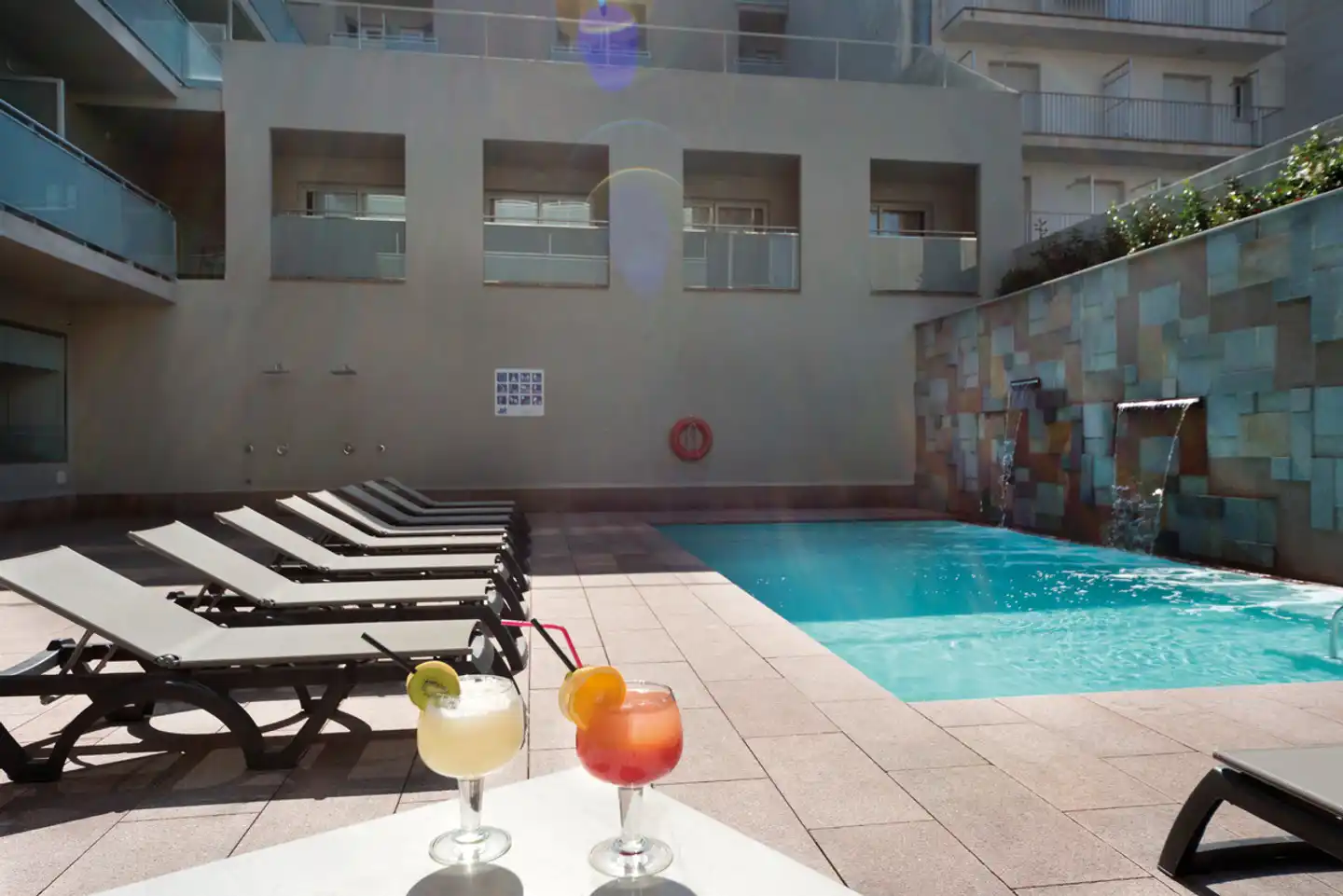 4R Miramar Calafell Hallenbad