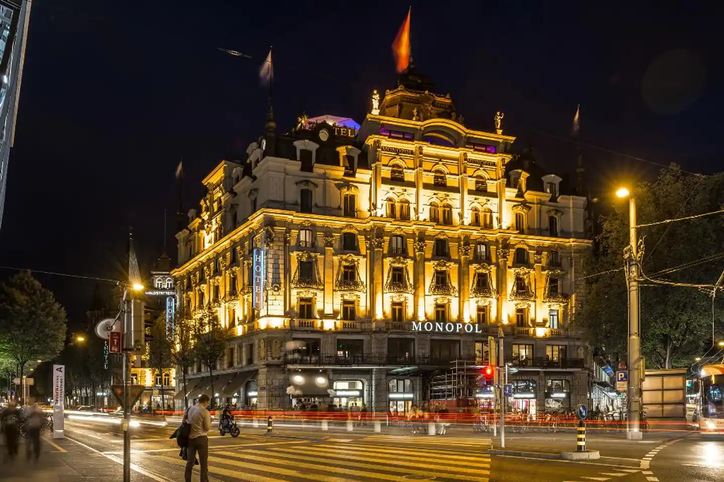 Hotel Monopol Luzern Aussenansicht
