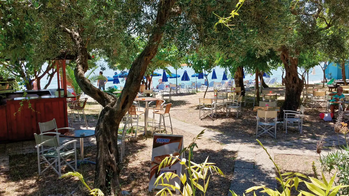 La Riviera Barbati Seaside Luxurious Apartments & Villas Garten