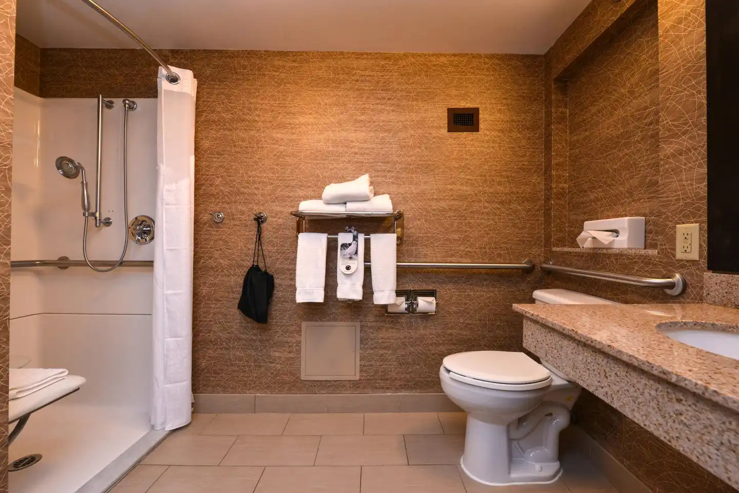 Holiday Inn Express Flagstaff Badezimmer