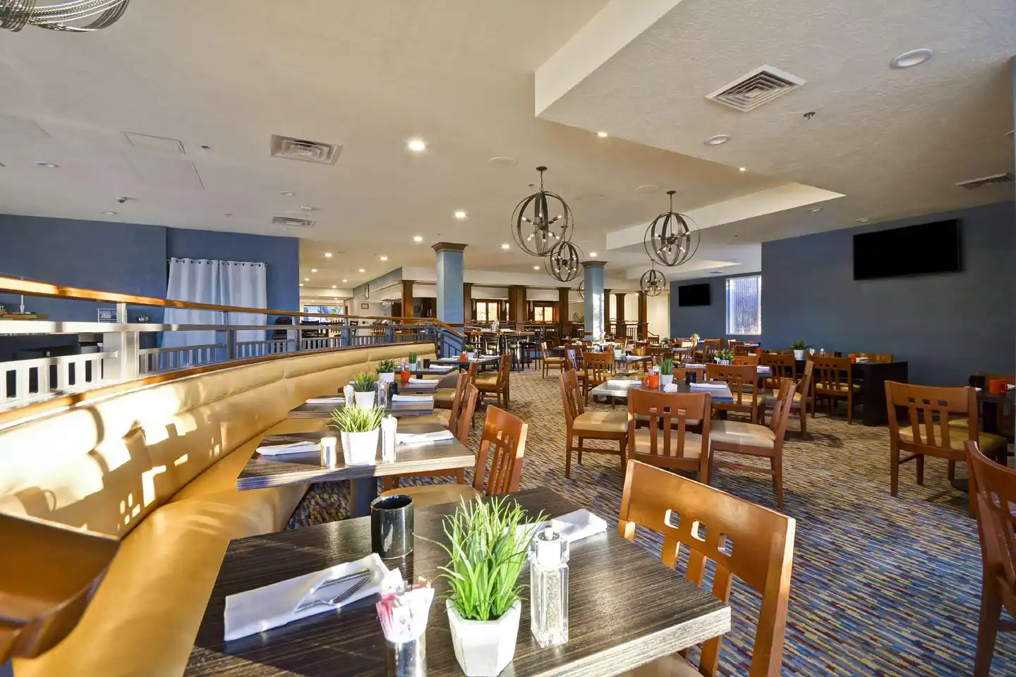 DoubleTree by Hilton Phoenix North Restaurant