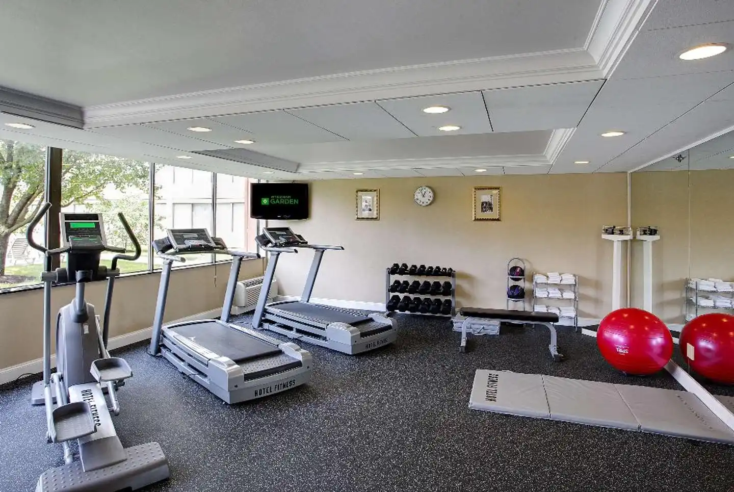 Wyndham Garden Philadelphia Airport Sport und Entertainment