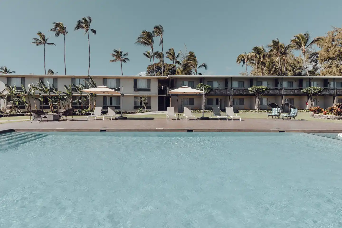 Maui Seaside Hotel Pool