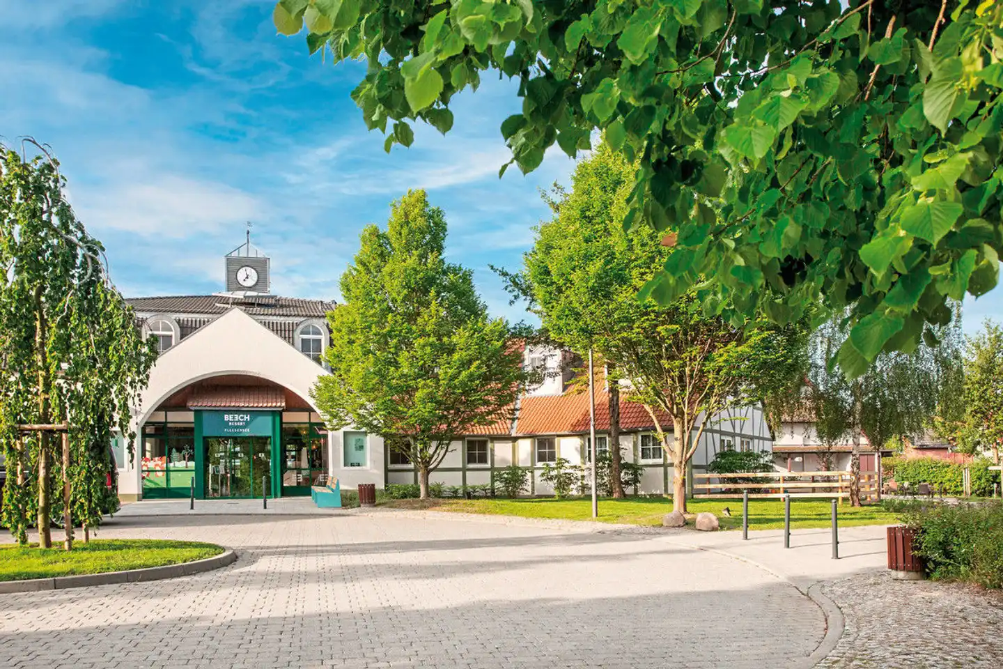 BEECH Resort Fleesensee Aussenansicht