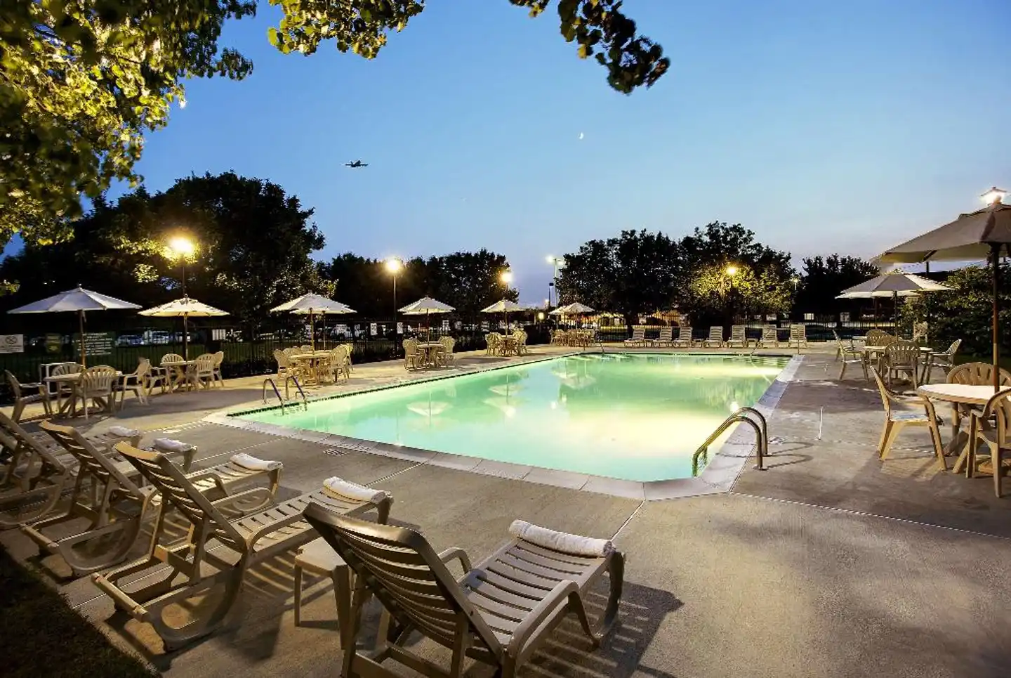 Wyndham Garden Philadelphia Airport Pool