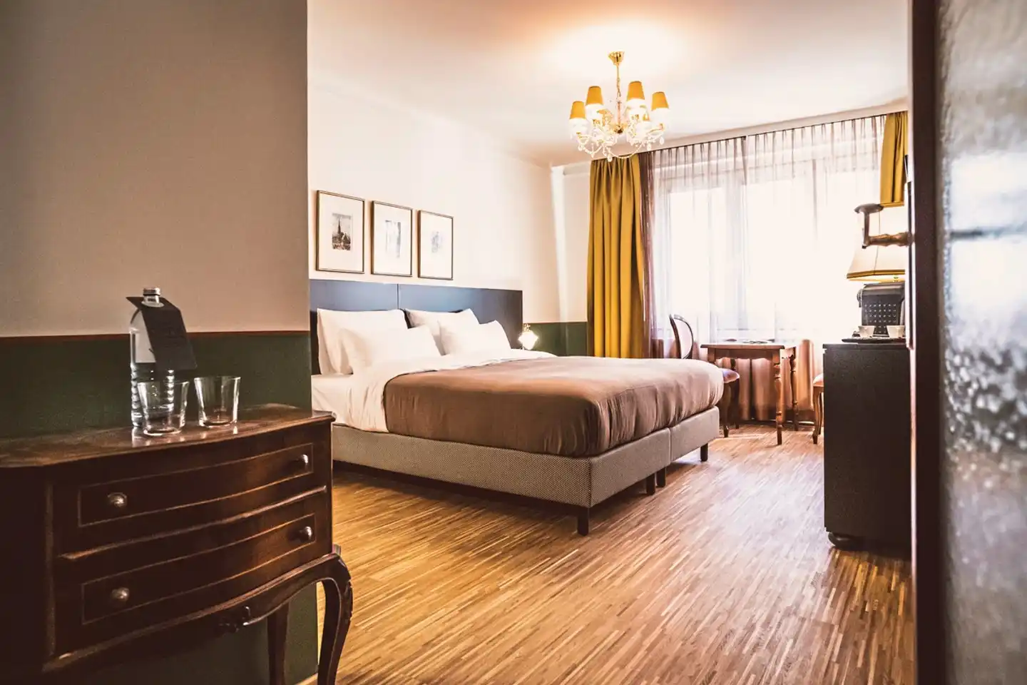 HENRI Hotel Wien Siebterbezirk Wohnbeispiel