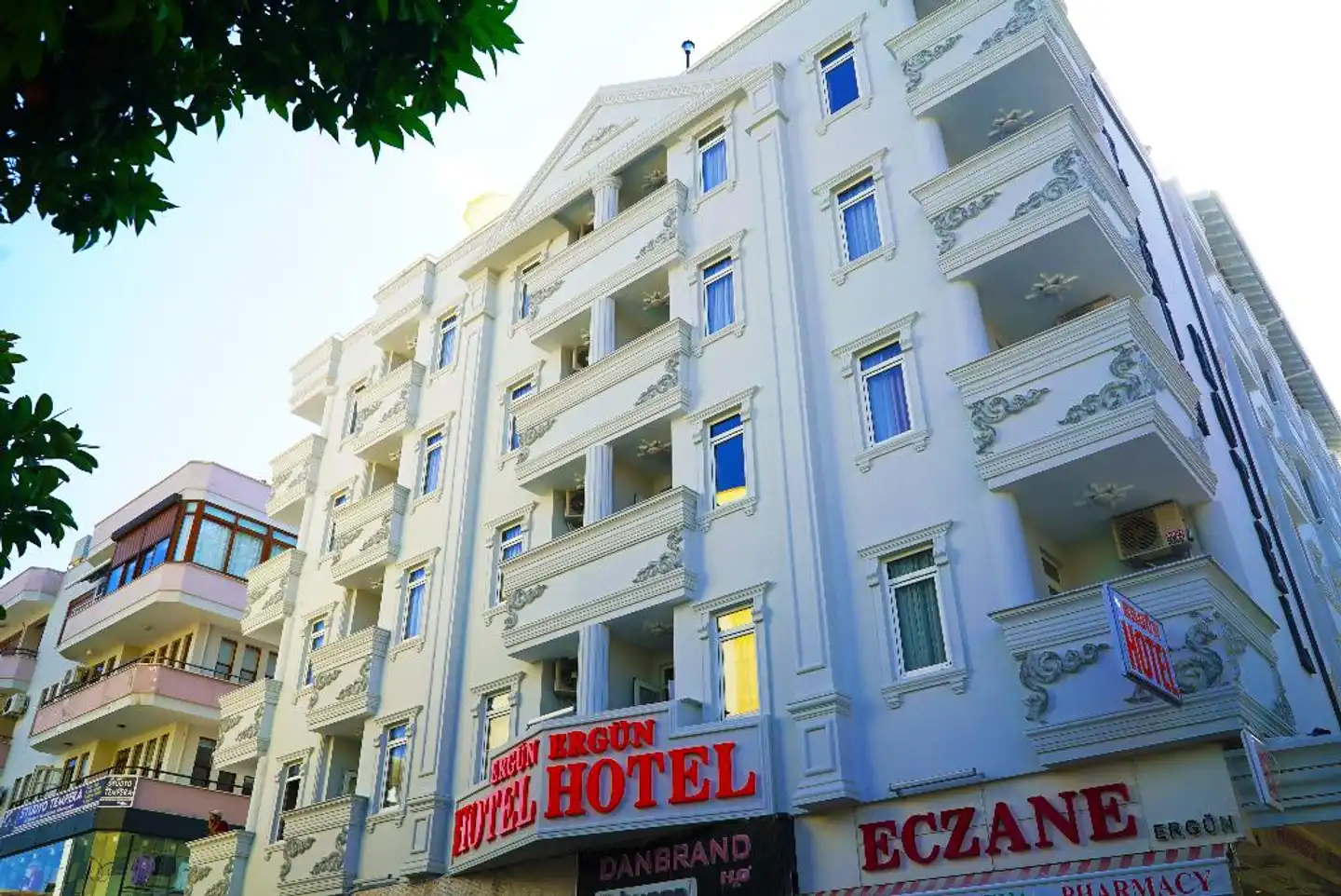 Ergün Hotel Aussenansicht