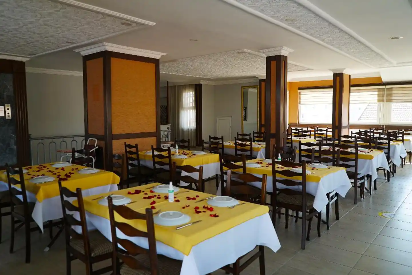 Ergün Hotel Restaurant
