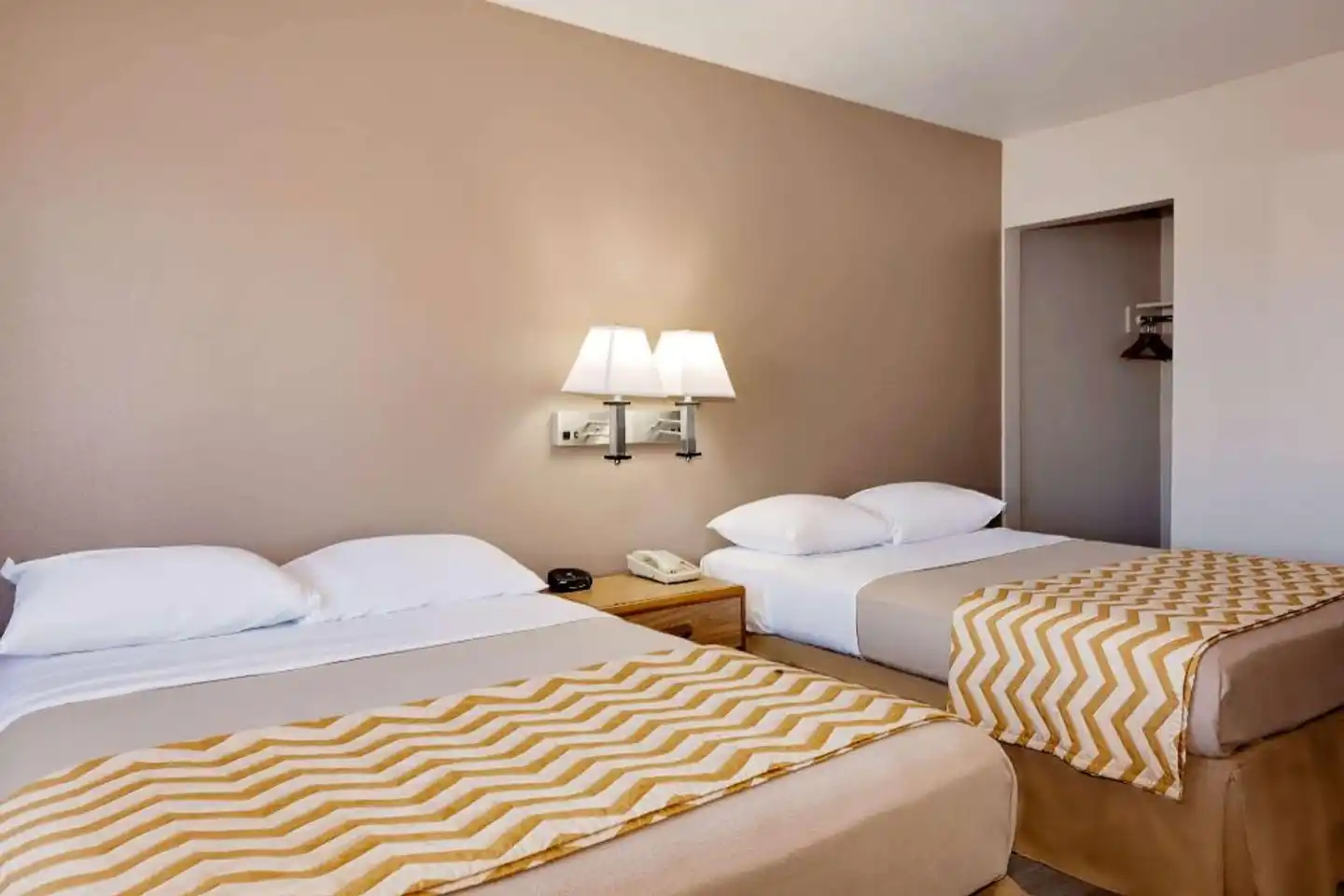 Travelodge by Wyndham Eureka Wohnbeispiel