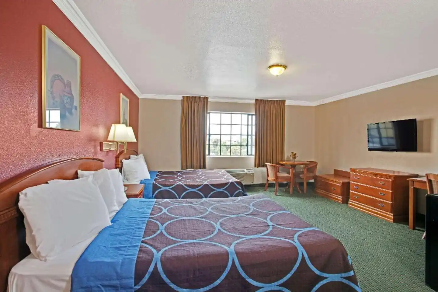 Super 8 by Wyndham Hollywood/LA Area Wohnbeispiel