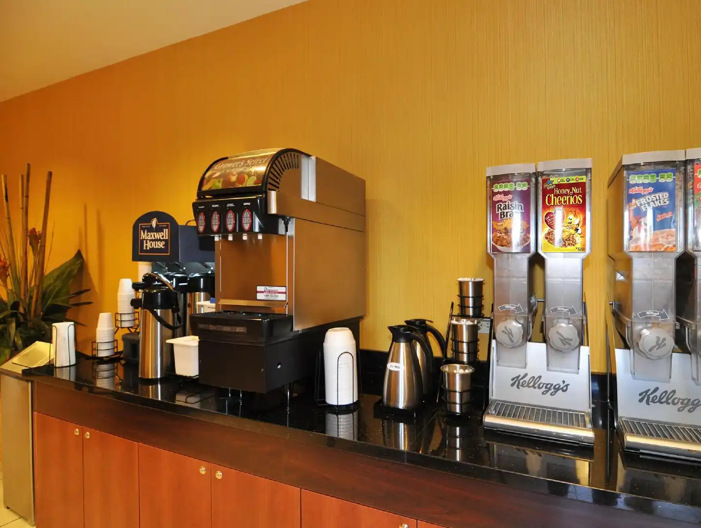 Best Western PLUS Fresno Inn Restaurant