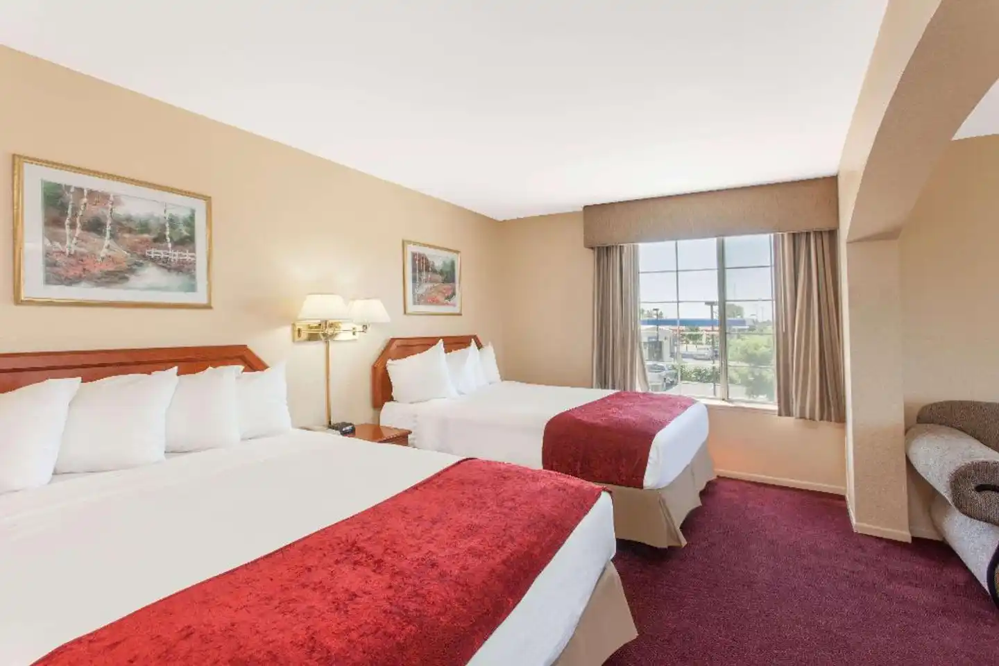 Ramada by Wyndham Fresno Northwest Wohnbeispiel