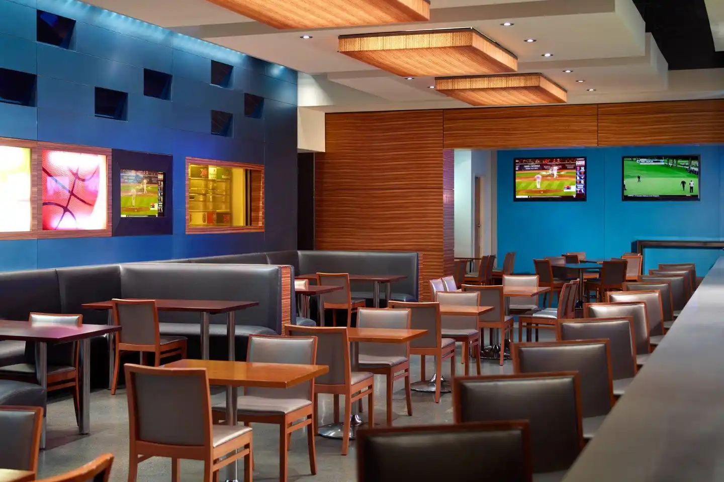 Atlanta Marriott Marquis Restaurant