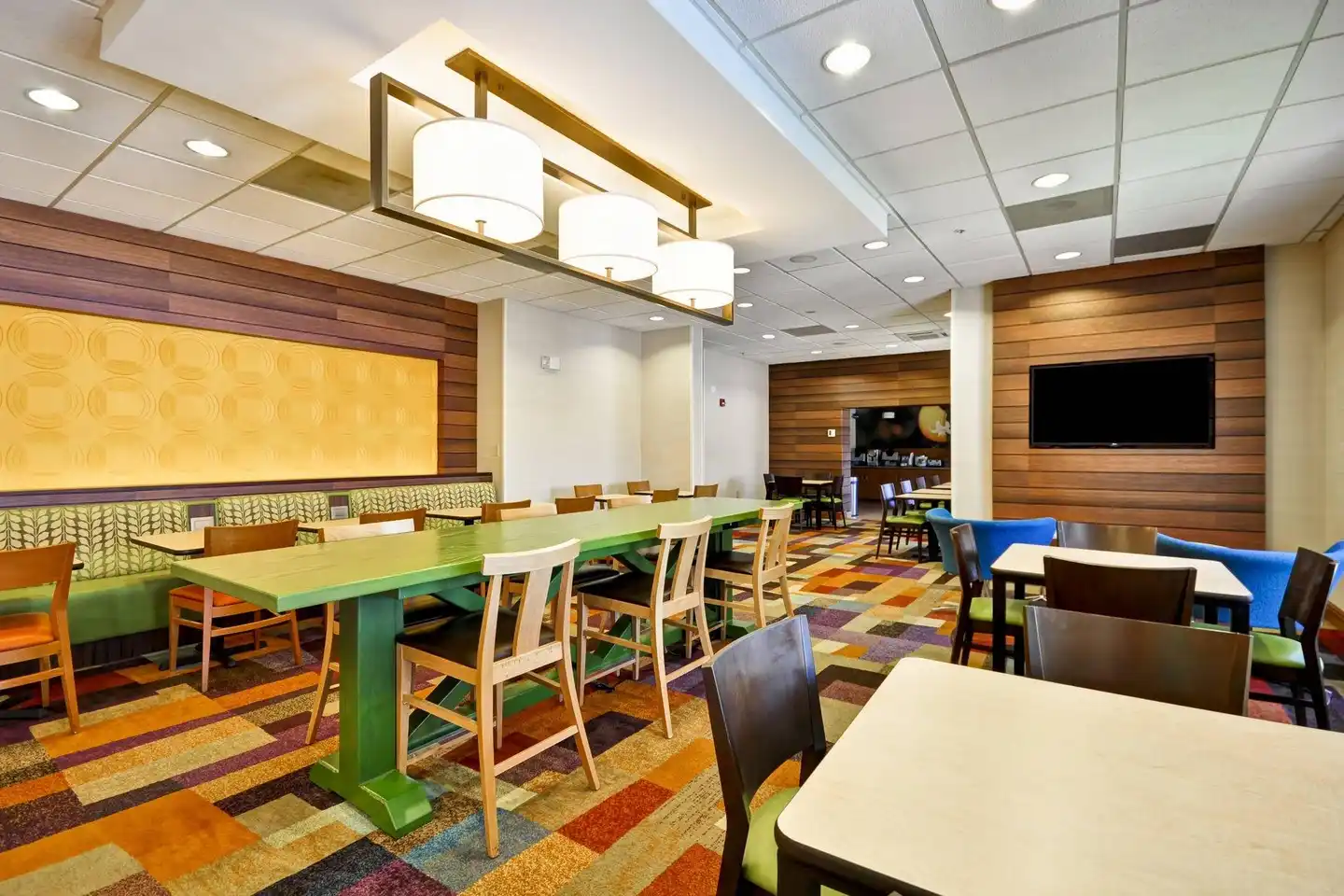 Fairfield Inn & Suites by Marriott Atlanta Vinings/Galleria Bar