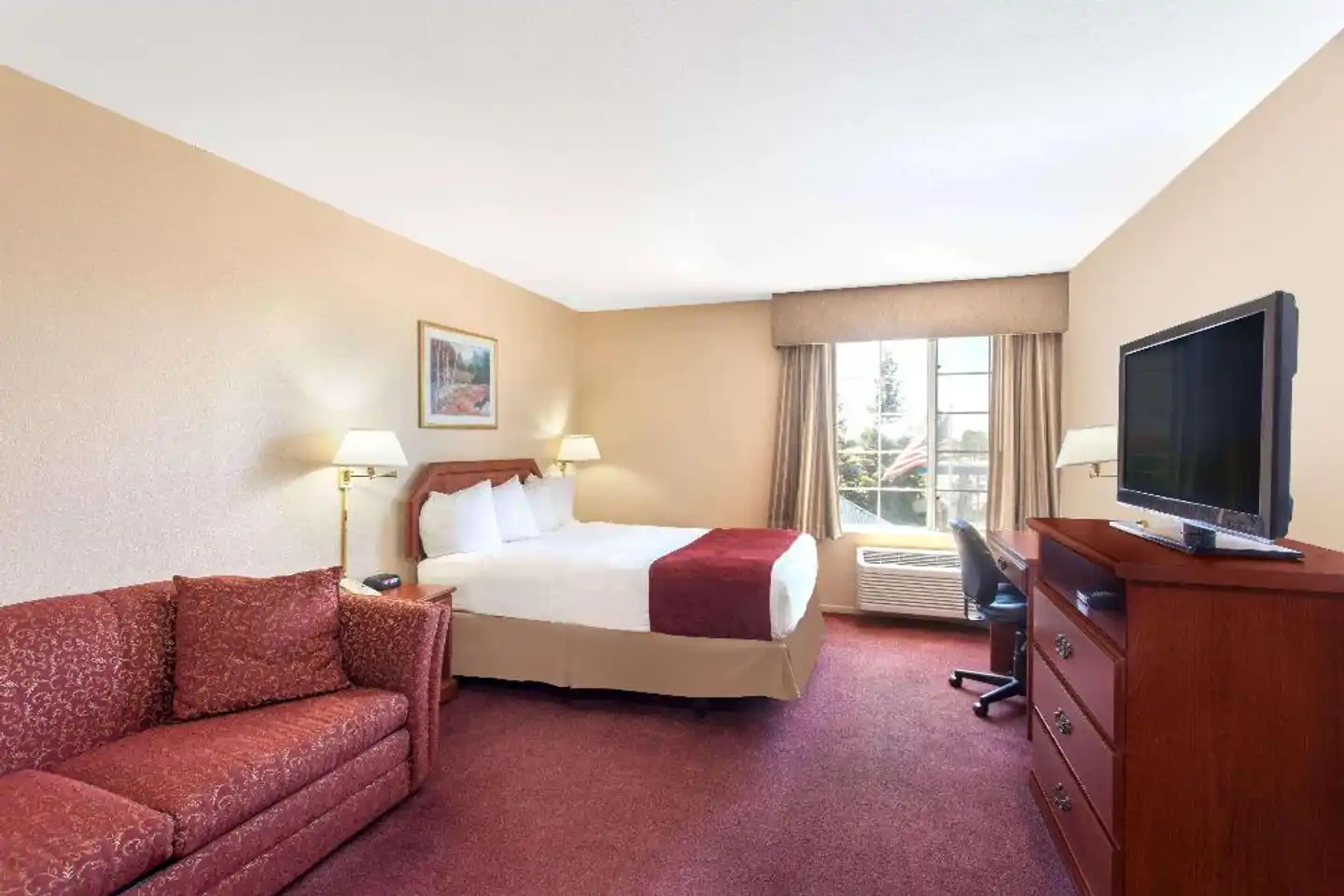 Ramada by Wyndham Fresno Northwest Wohnbeispiel