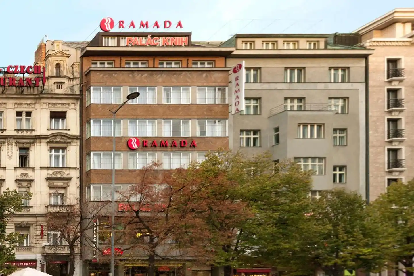 Ramada Prague City Centre Aussenansicht