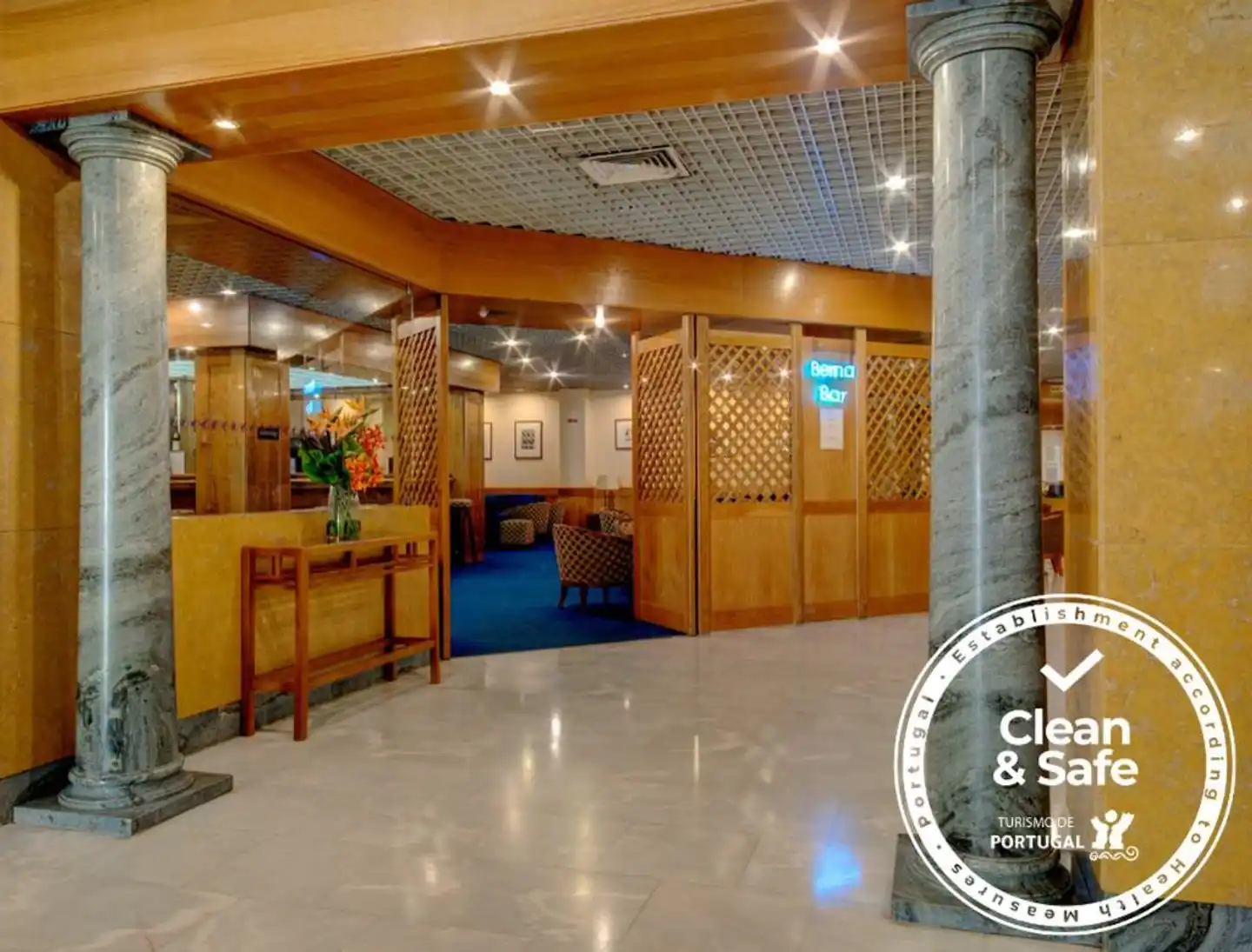 VIP Inn Berna Hotel Lobby