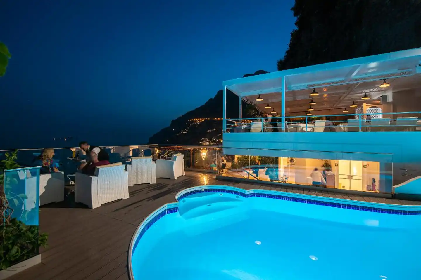 Eden Roc Suites Pool