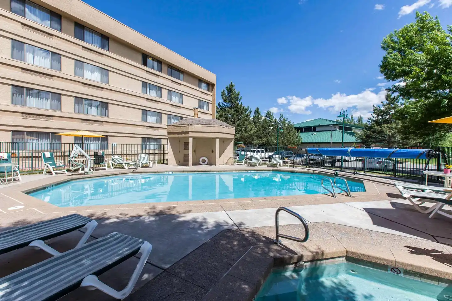 Comfort Inn Near Vail Beaver Creek Pool