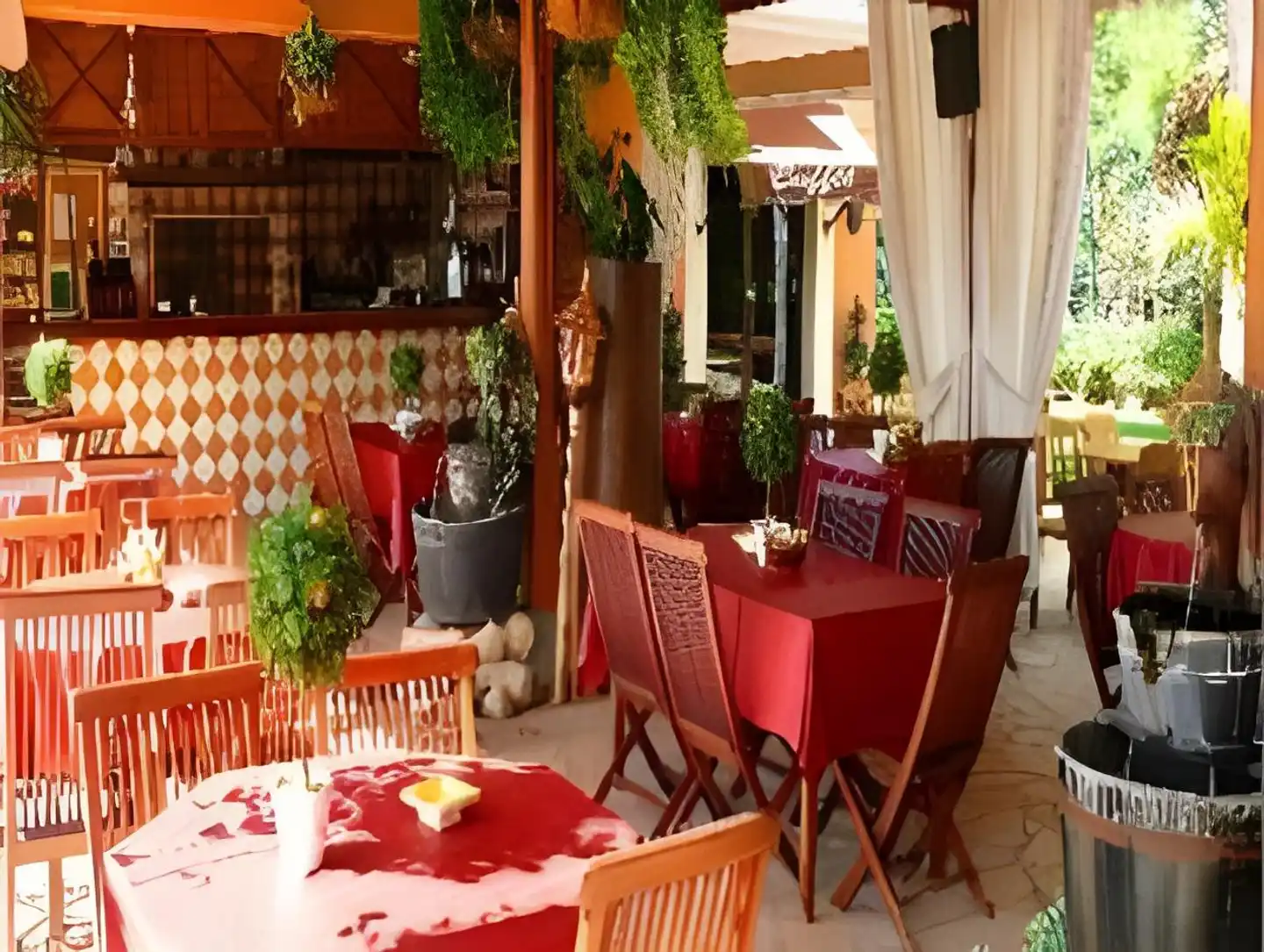 Green Garden Resort & Suites Restaurant