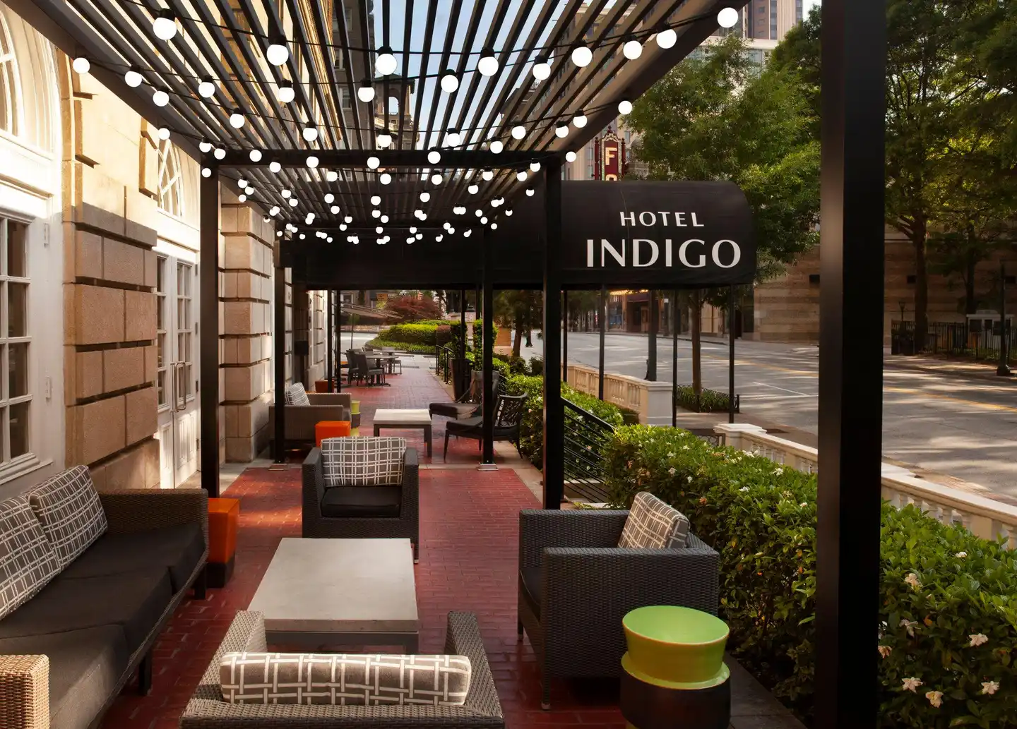 Hotel Indigo Atlanta Midtown Lobby