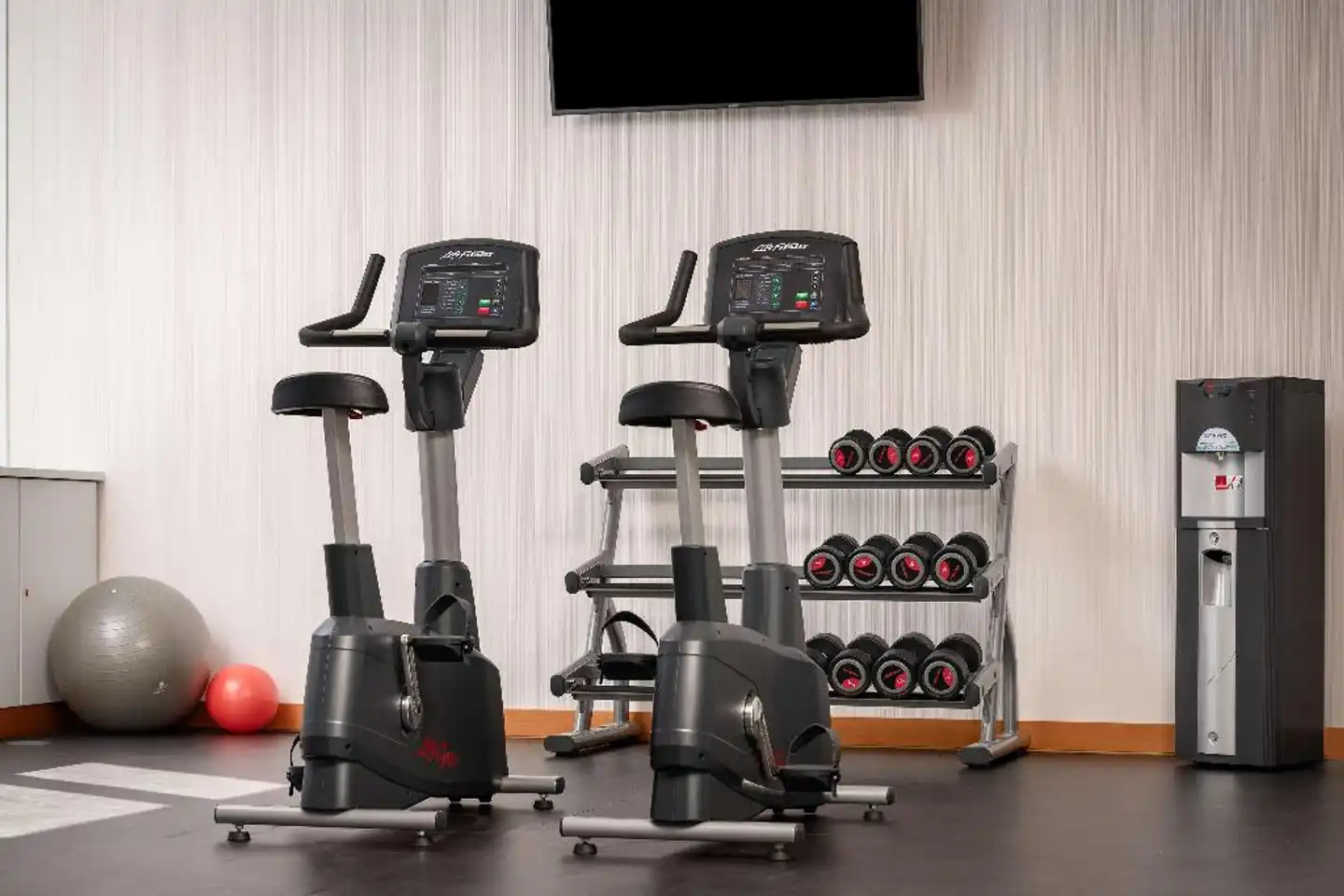 Ramada by Wyndham Lisbon Sport und Entertainment